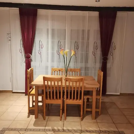 La Escapada Vacacional Holiday home Chillaron De Cuenca